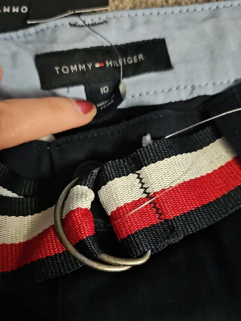 SS💜🔹️Tommy Hilfiger Navy Chino Shorts with Red-White Striped Woven Belt